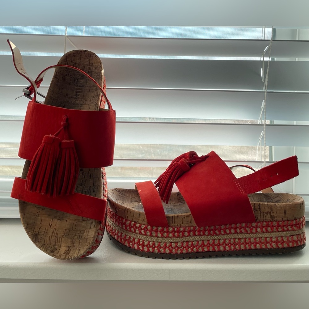 Beautiful orange flatform